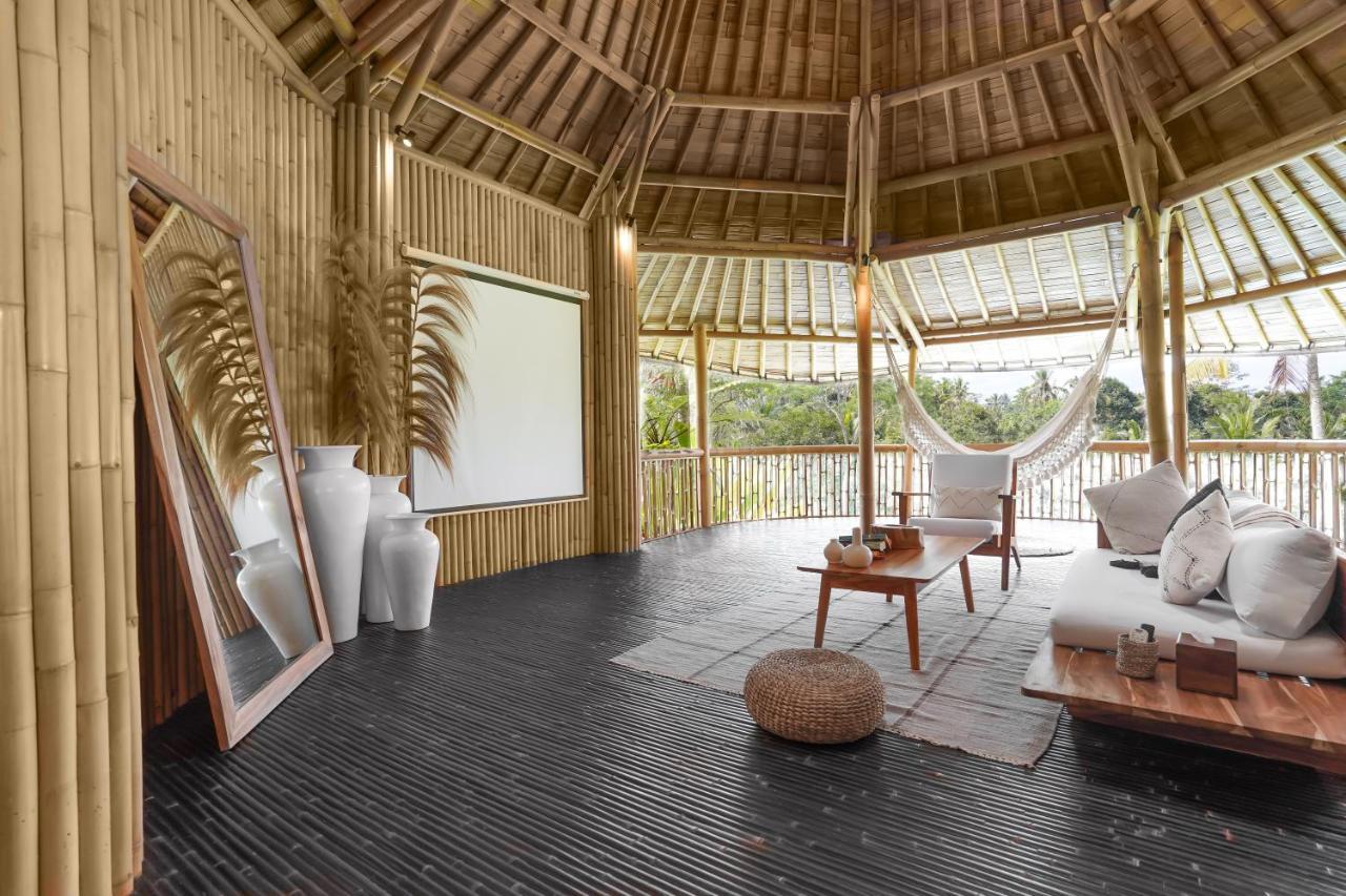 ホテル Eco Six Bali Tampaksiring エクステリア 写真