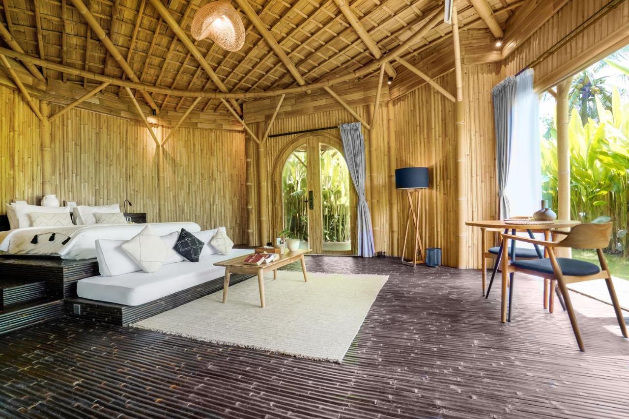 ホテル Eco Six Bali Tampaksiring エクステリア 写真