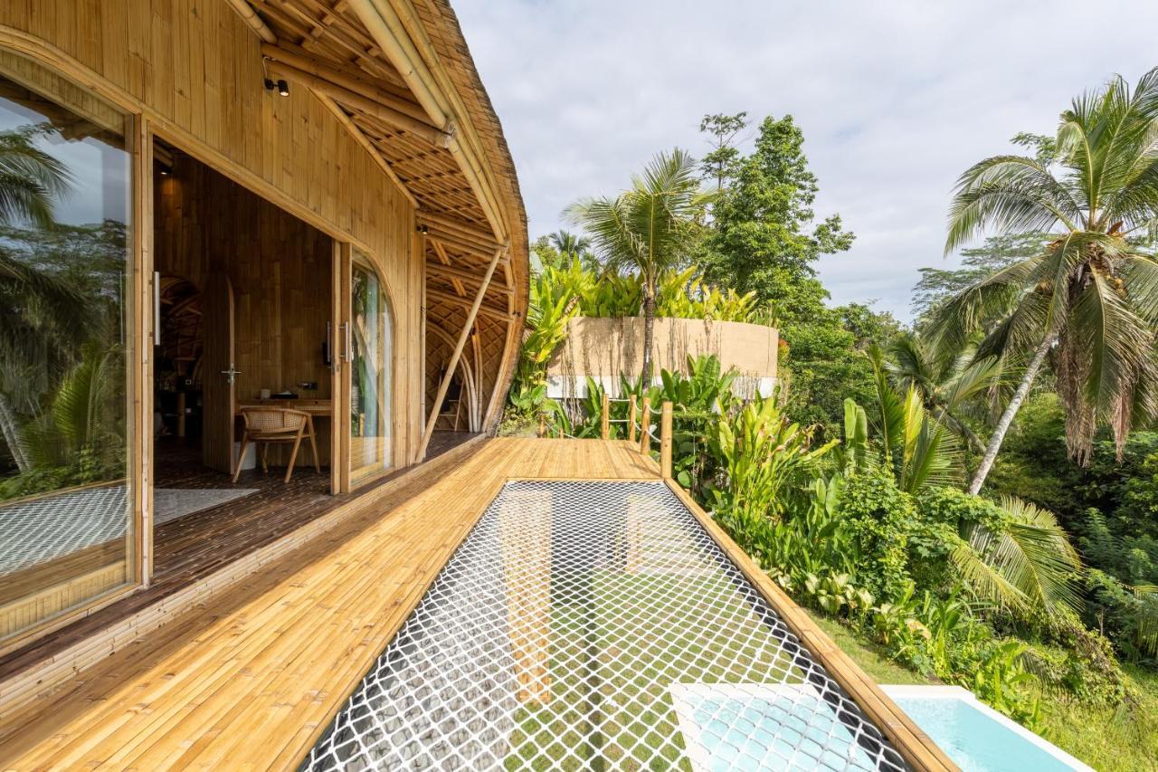 ホテル Eco Six Bali Tampaksiring エクステリア 写真