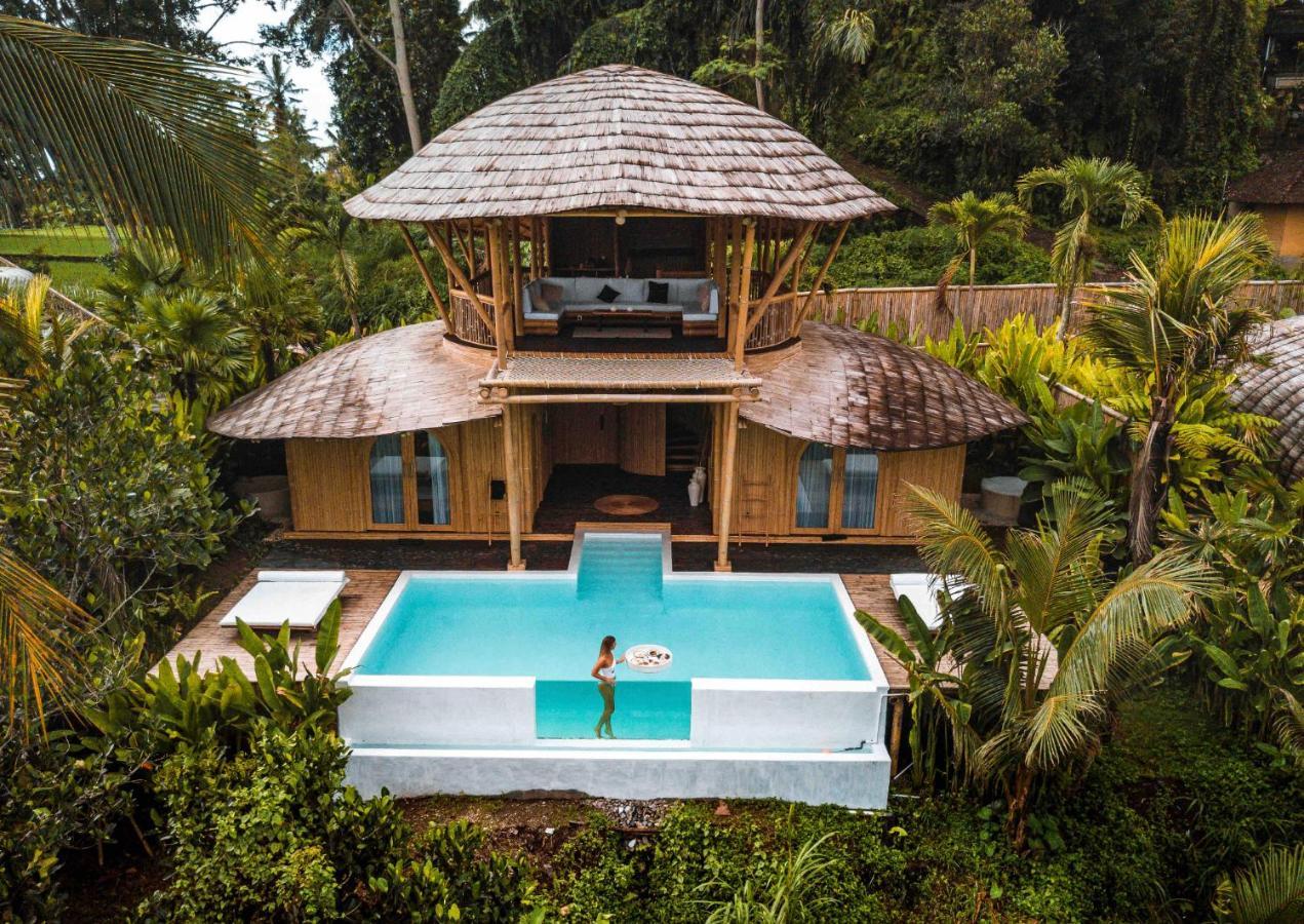 ホテル Eco Six Bali Tampaksiring エクステリア 写真