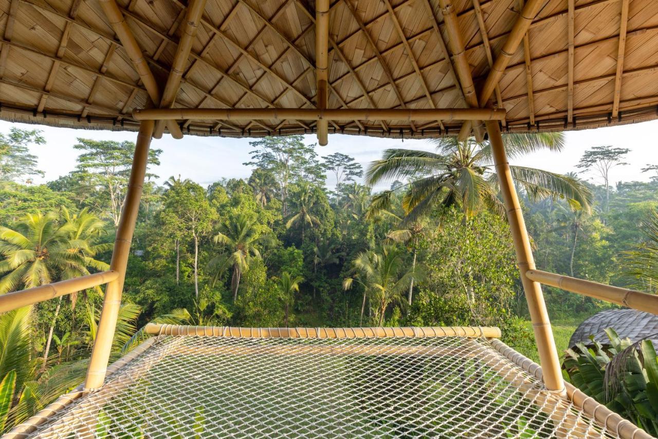 ホテル Eco Six Bali Tampaksiring エクステリア 写真