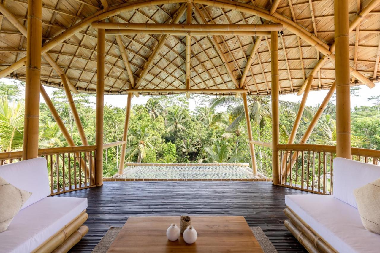ホテル Eco Six Bali Tampaksiring エクステリア 写真
