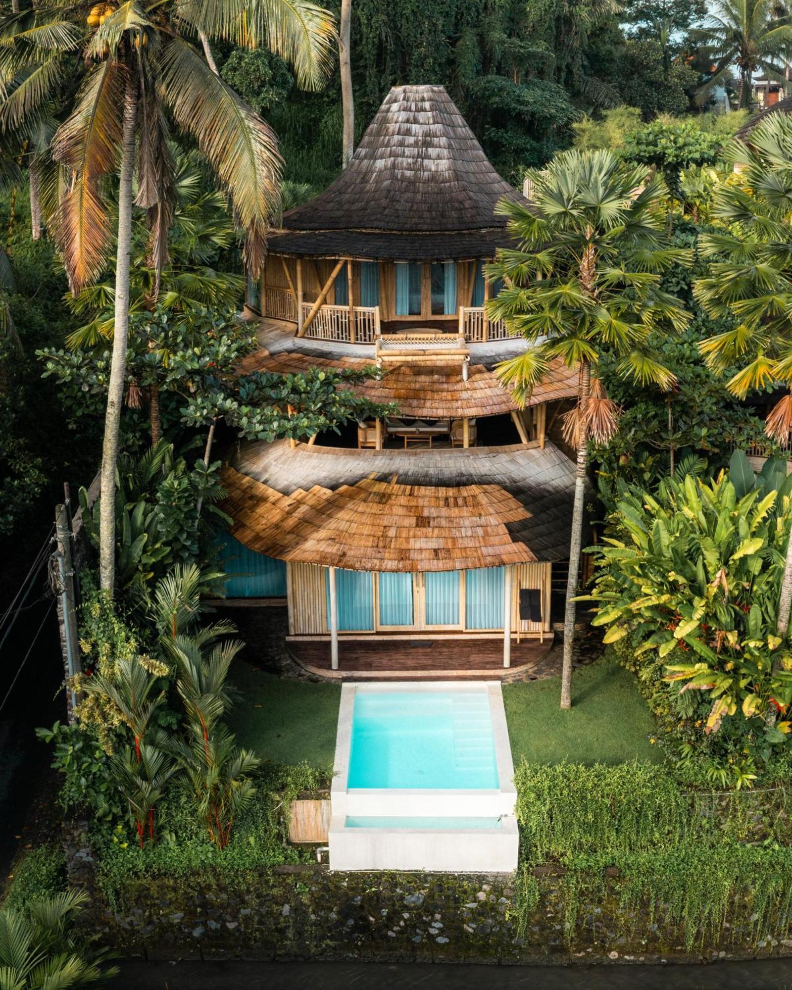 ホテル Eco Six Bali Tampaksiring エクステリア 写真
