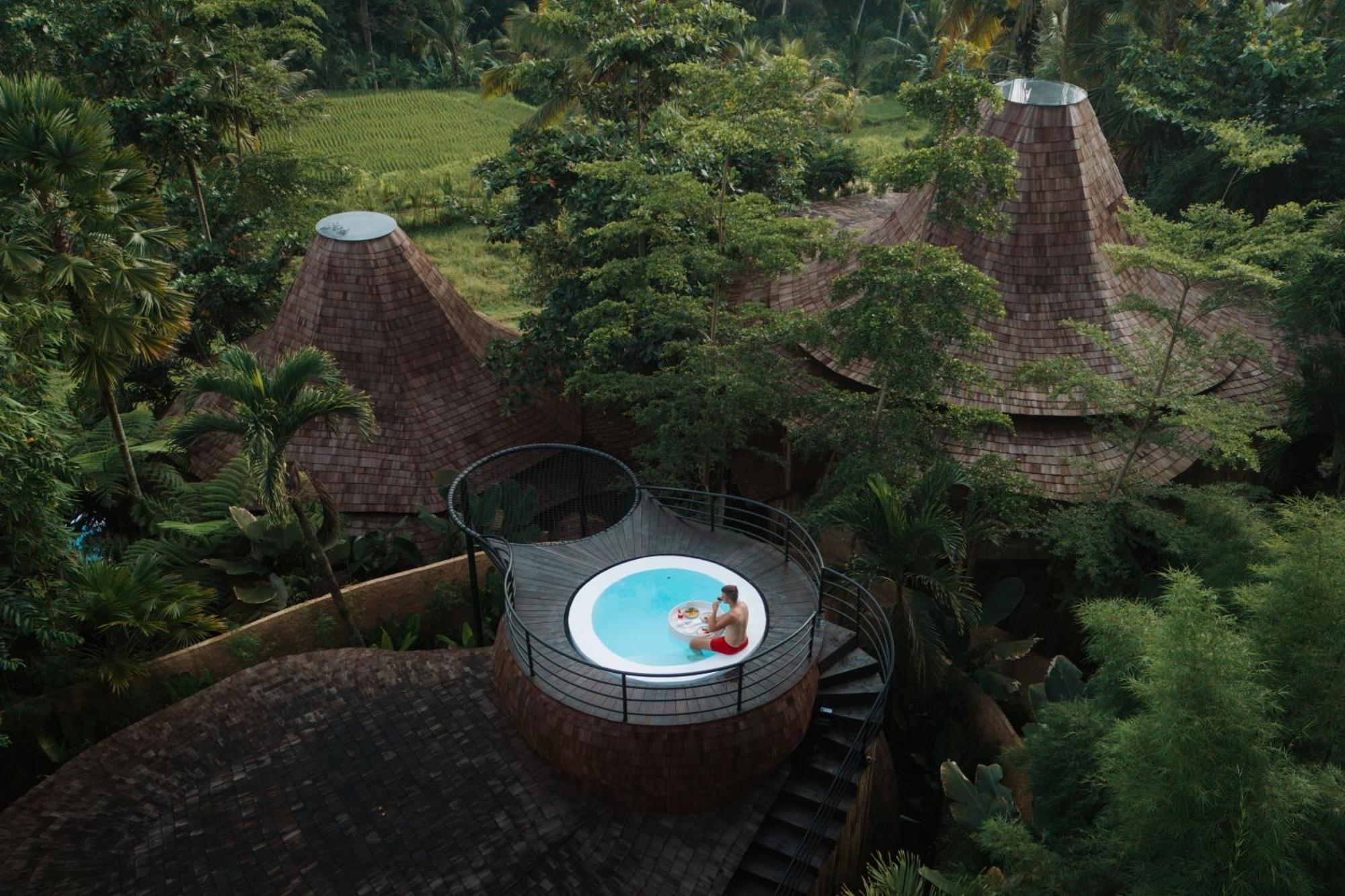 ホテル Eco Six Bali Tampaksiring エクステリア 写真